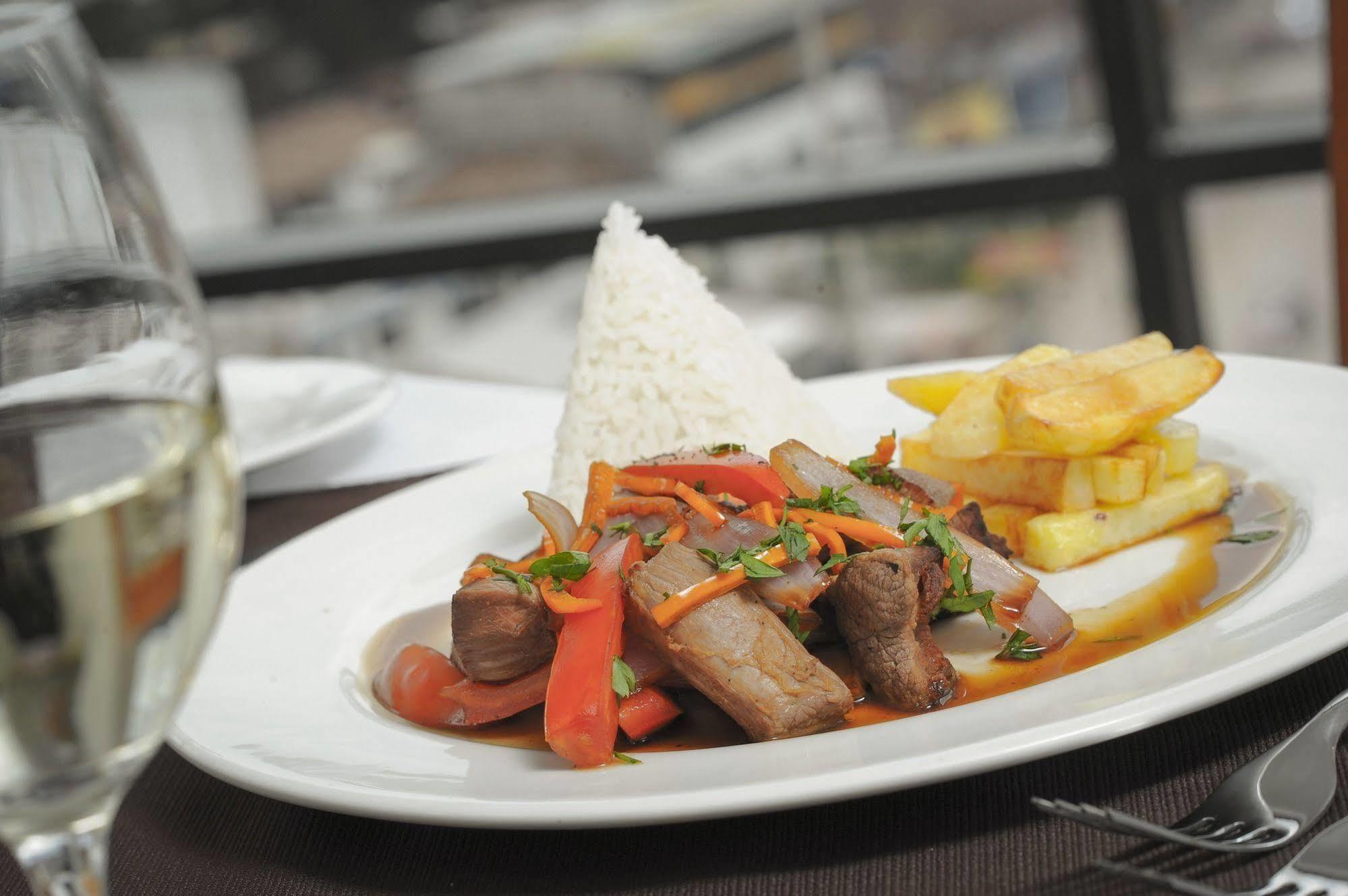 Polo Cusco Suites Екстериор снимка